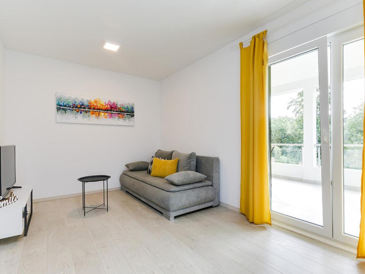 Apartment Aria *