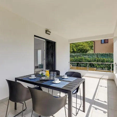 Apartment Aria Porec Exterior photo