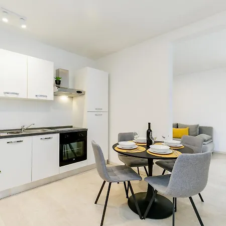 Apartment Aria Porec Exterior photo