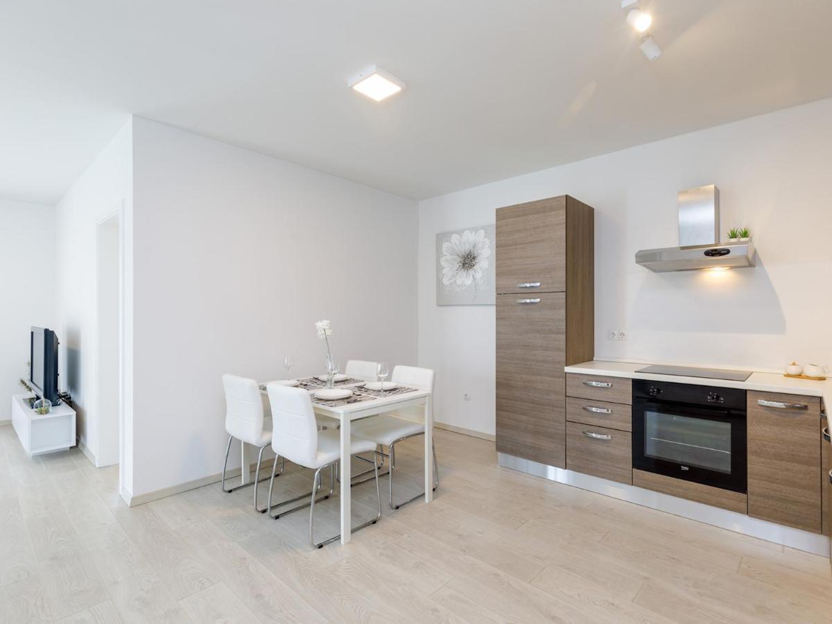 Apartment Aria *